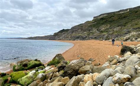 iow nudes|Rocken End Beach